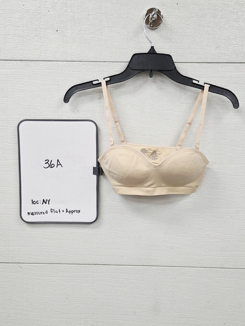 Maidenform 36A Seamless Strapless Bandeau Bra - Nude - Picture 6 of 8